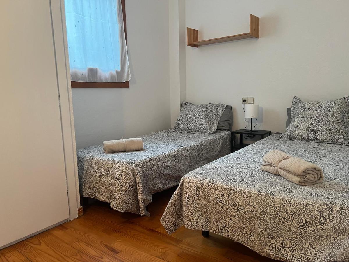 Ferienwohnung Precioso Duplex En Puigcerda Con Plaza De Parking Exterior foto