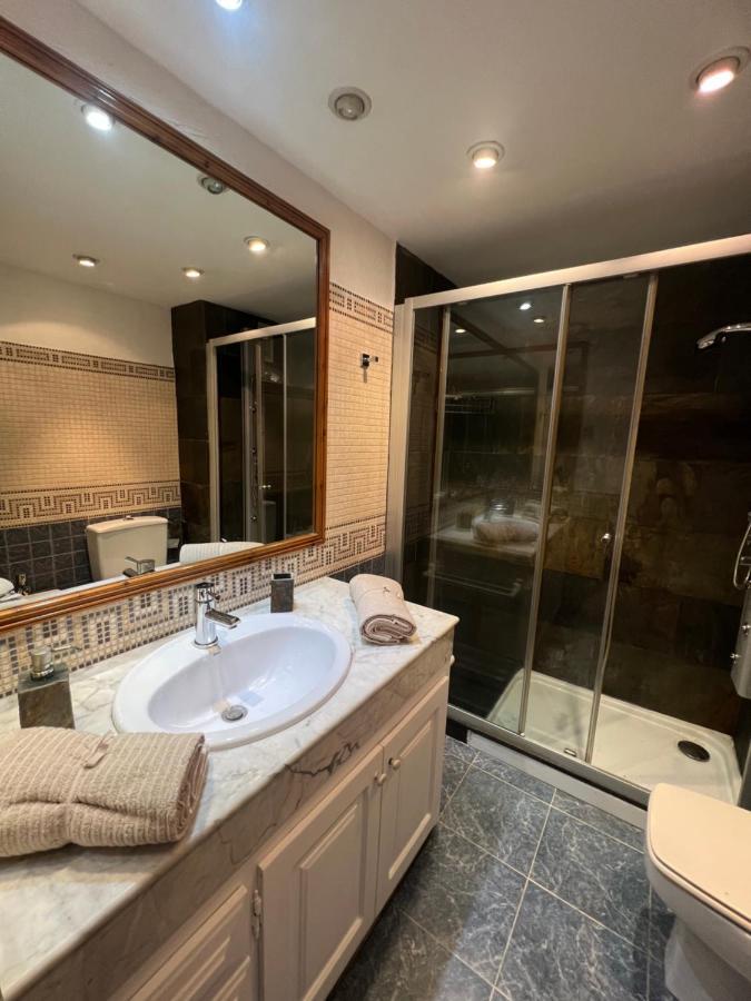 Ferienwohnung Precioso Duplex En Puigcerda Con Plaza De Parking Exterior foto
